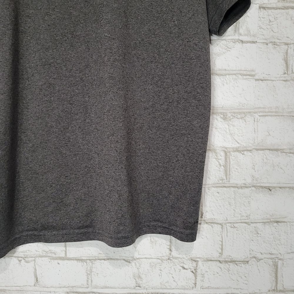 Reebox dark gray tee - Picture 10 of 12